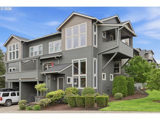 10258 Se BRISTOL Ln, Happy Valley, OR 97086