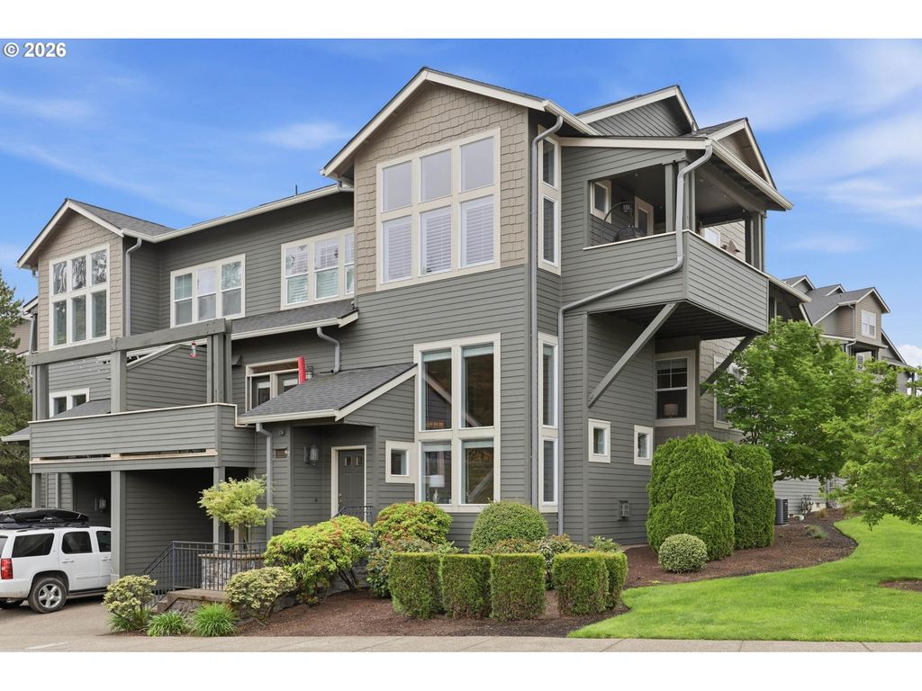 10258 Se BRISTOL Ln, Happy Valley, OR 97086