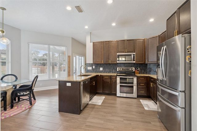 987 AUTUMN GLEN LANE, Casselberry, FL 32707