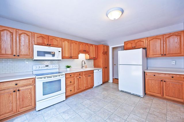 6040 Seiler Drive, Green Twp, OH 45239