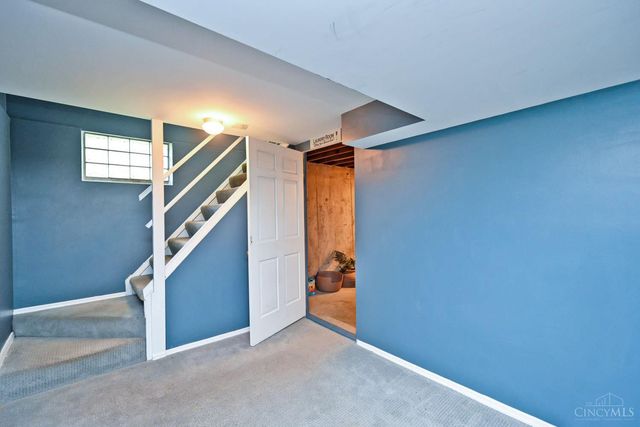 6040 Seiler Drive, Green Twp, OH 45239