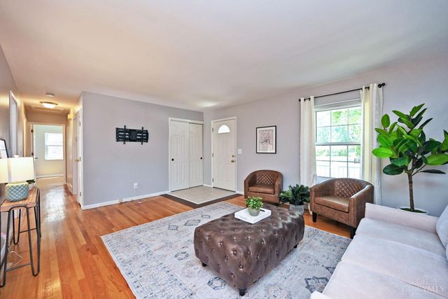 6040 Seiler Drive, Green Twp, OH 45239
