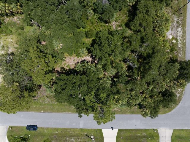 POMONA AVE, North Port, FL 34288