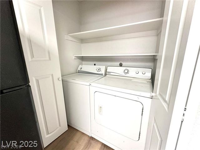 2112 Venus Avenue A, North Las Vegas, NV 89030