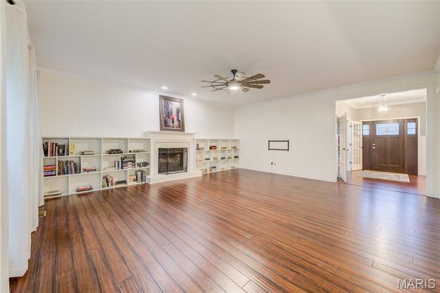 1012 Landing Place Drive, Lake St Louis, MO 63367