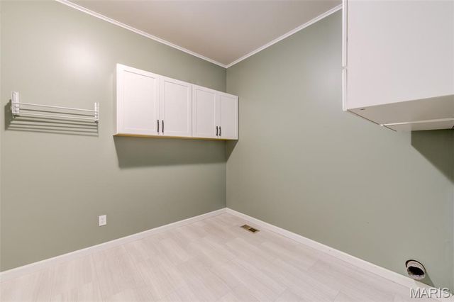 1012 Landing Place Drive, Lake St Louis, MO 63367