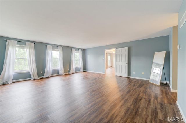 1012 Landing Place Drive, Lake St Louis, MO 63367