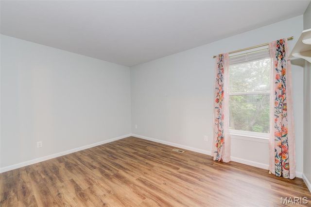 1012 Landing Place Drive, Lake St Louis, MO 63367