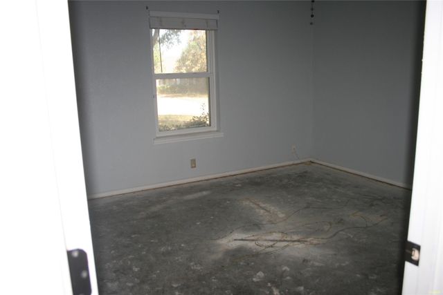 2205 Towne North Drive, Cleburne, TX 76033
