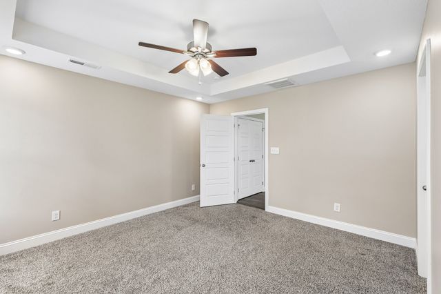161 Ardell Dr, Clarksville, TN 37040