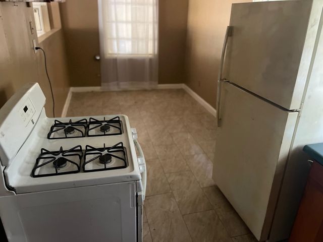 3076 JEAN DR, Memphis, TN 38118