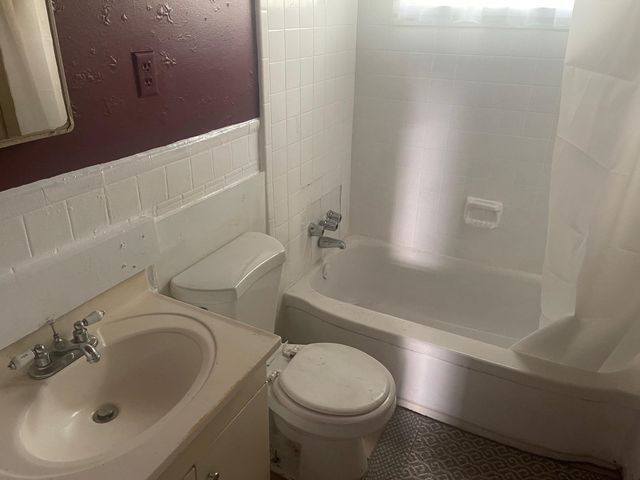 3076 JEAN DR, Memphis, TN 38118