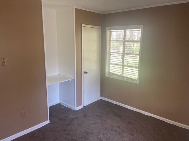 3076 JEAN DR, Memphis, TN 38118