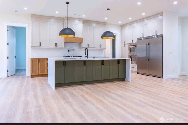 6080 Mesa Court, Ferndale, WA 98248