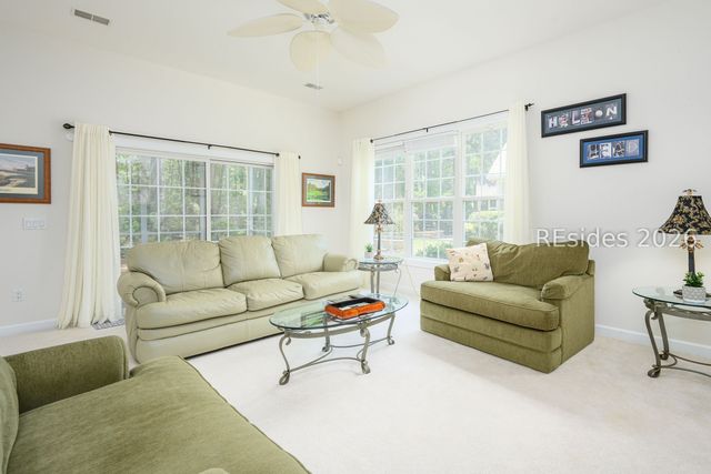37 Point West Dr, Bluffton, SC 29910