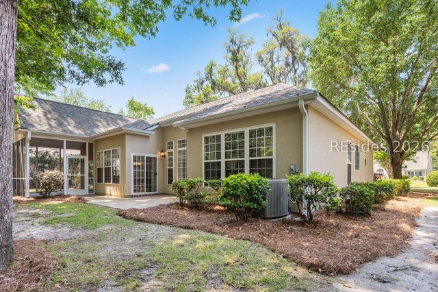 37 Point West Dr, Bluffton, SC 29910