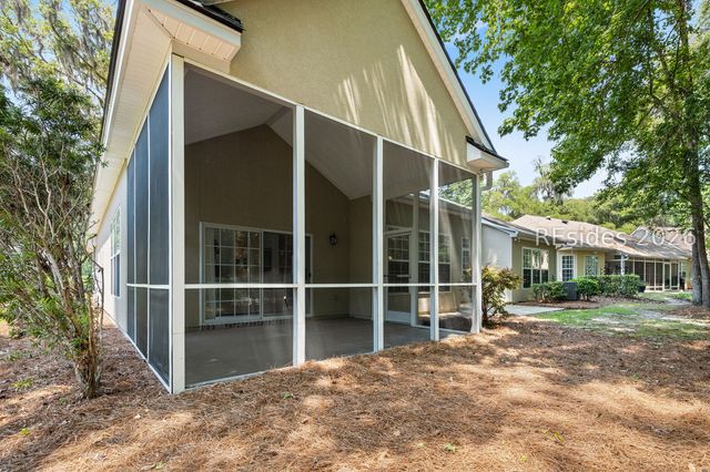 37 Point West Dr, Bluffton, SC 29910