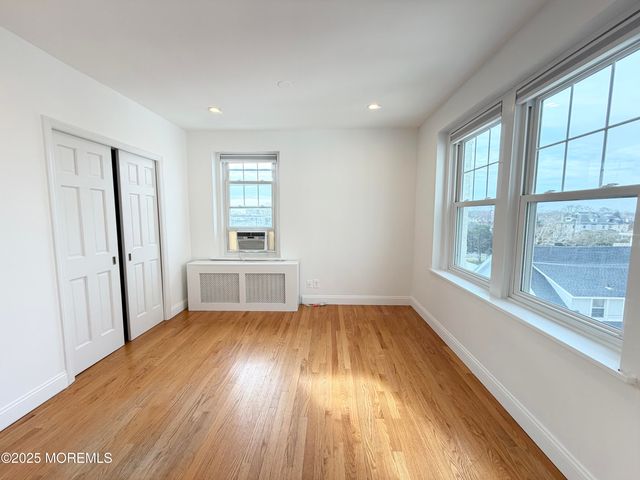 500 Deal Lake Drive 4F, Asbury Park, NJ 07712