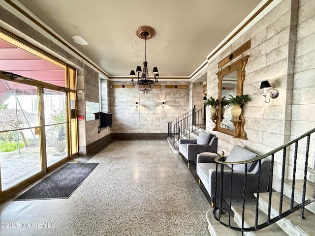 500 Deal Lake Drive 4F, Asbury Park, NJ 07712