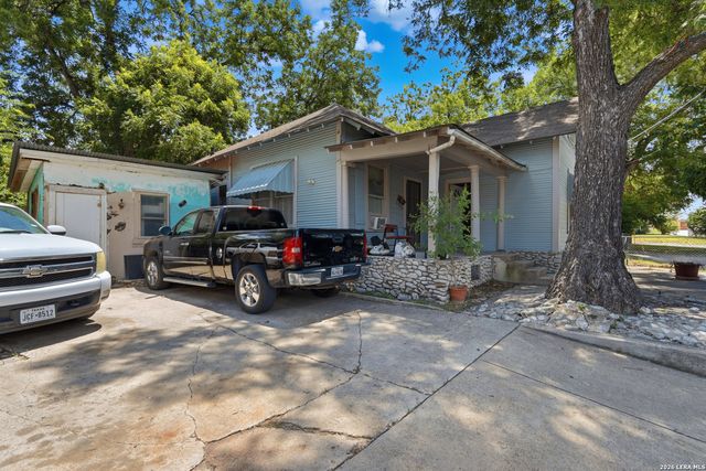 3201 S FLORES ST, San Antonio, TX 78204
