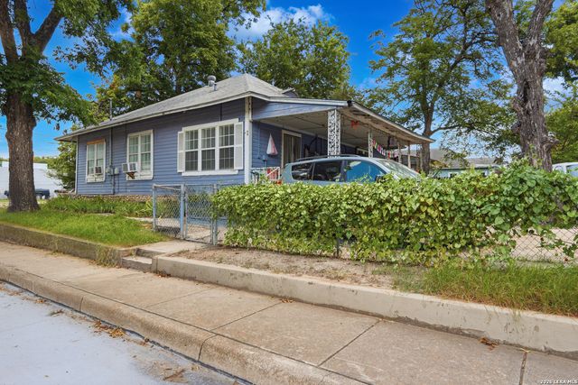 3201 S FLORES ST, San Antonio, TX 78204
