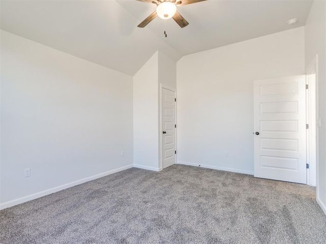 2901 Summit Hollow Circle, Norman, OK 73071