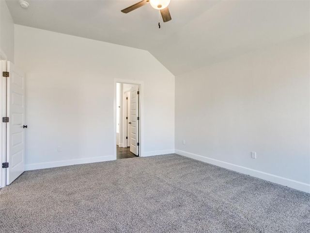 2901 Summit Hollow Circle, Norman, OK 73071