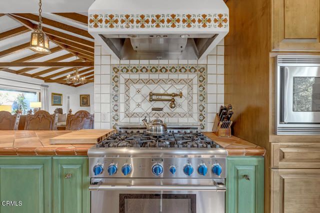 1450 Arroyo View Drive, Pasadena, CA 91103