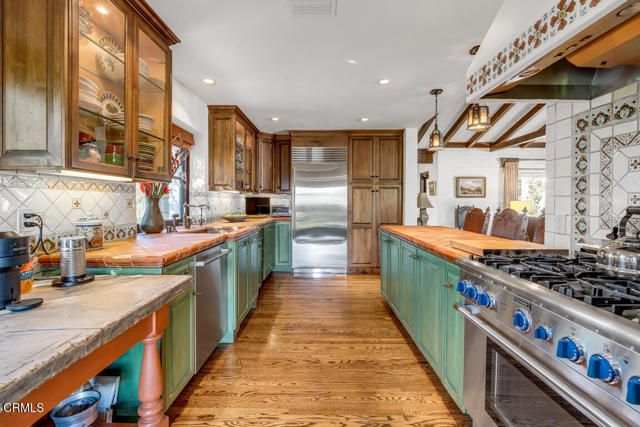 1450 Arroyo View Drive, Pasadena, CA 91103