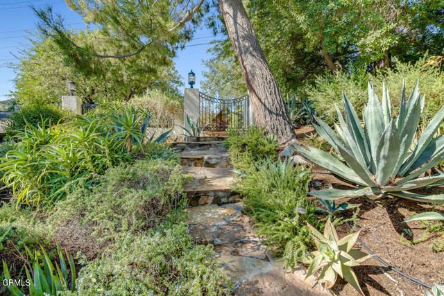 1450 Arroyo View Drive, Pasadena, CA 91103