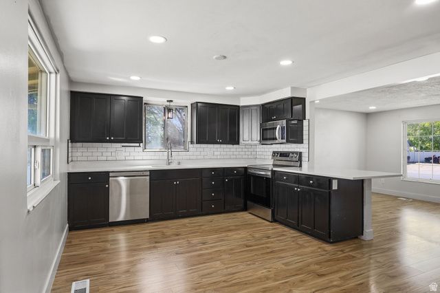 1440 DAVID DR, Syracuse, UT 84075