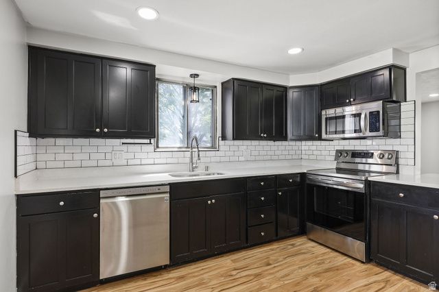 1440 DAVID DR, Syracuse, UT 84075