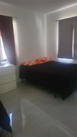 2467 NW 95th Ter Front, Miami, FL 33147