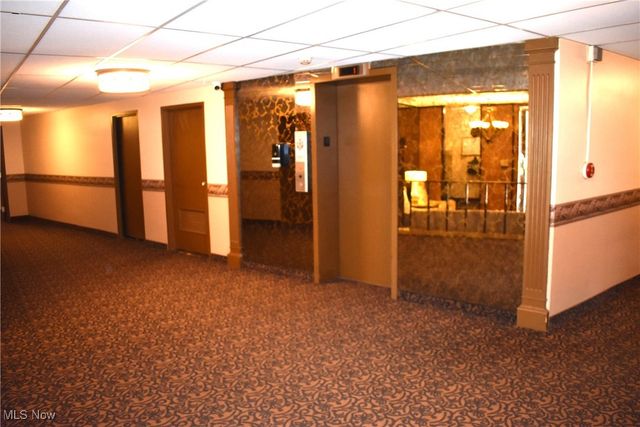 255 N Portage Path 409, Akron, OH 44303