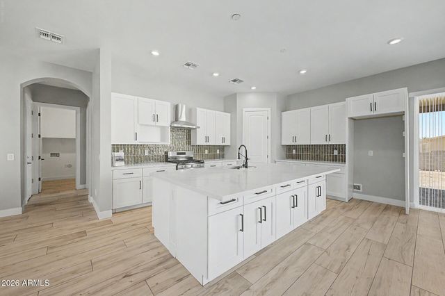 19473 W OSBORN Road, Litchfield Park, AZ 85340