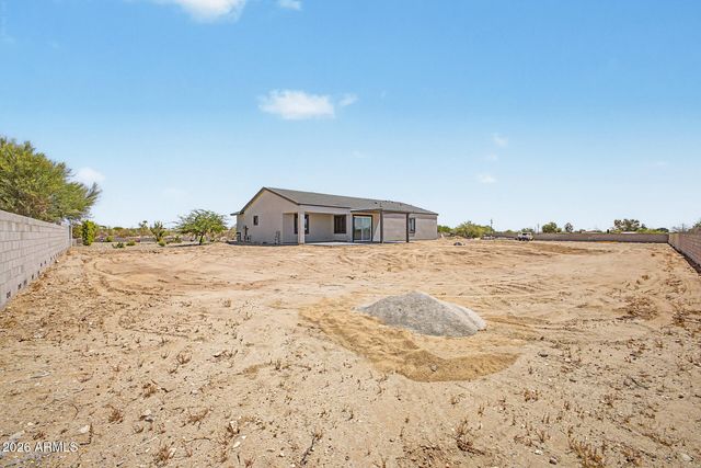 19473 W OSBORN Road, Litchfield Park, AZ 85340