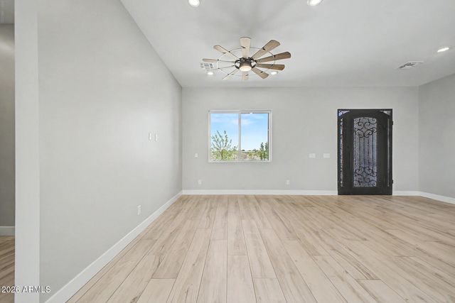 19473 W OSBORN Road, Litchfield Park, AZ 85340