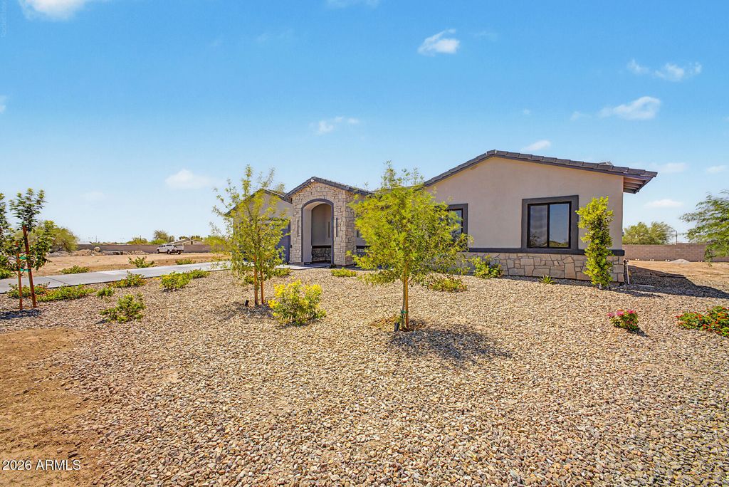 19473 W OSBORN Road, Litchfield Park, AZ 85340 — photo 5