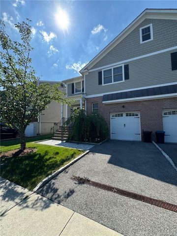 4 Rose Avenue, Harrison, NY 10528