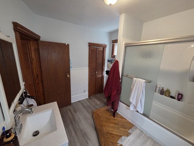 447 Ash St, New Bedford, MA 02740