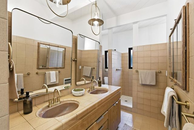 533 Riverview Drive, Capitola, CA 95010