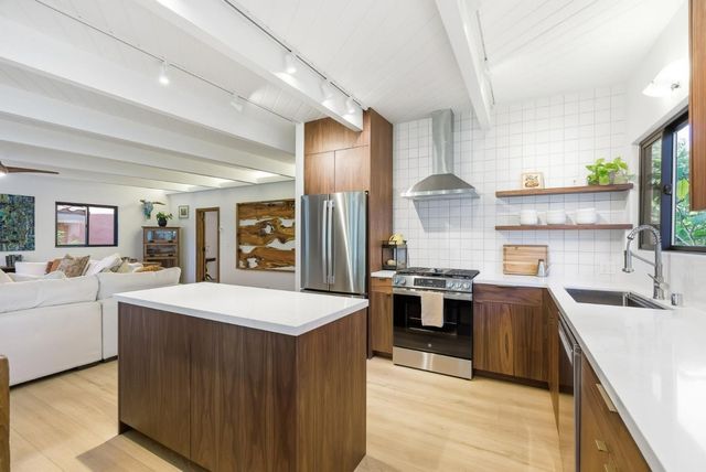 533 Riverview Drive, Capitola, CA 95010