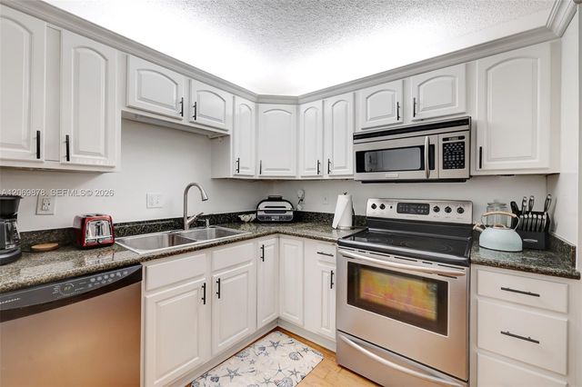 1500 S Ocean Drive 7J, Hollywood, FL 33019