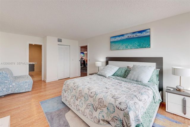 1500 S Ocean Drive 7J, Hollywood, FL 33019