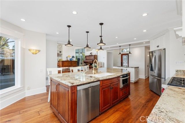 31821 Via Pato, Laguna Hills, CA 92679