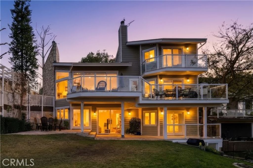 31821 Via Pato, Laguna Hills, CA 92679