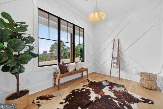 2020 Clearwater Drive, White Plains, GA 30678