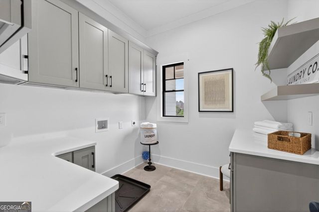 2020 Clearwater Drive, White Plains, GA 30678