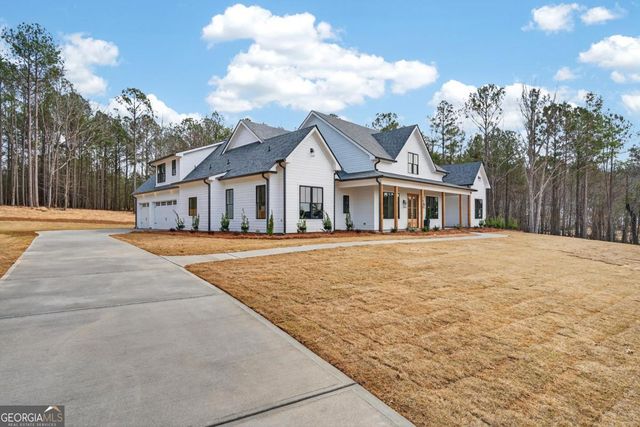 2020 Clearwater Drive, White Plains, GA 30678