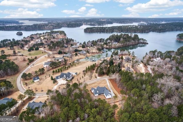 2020 Clearwater Drive, White Plains, GA 30678